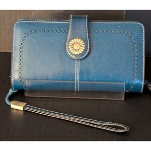 Women's Faux Leather Large Capacity Genuine Leather Clutch Wallet/Wristlet Teal